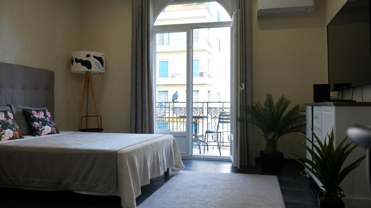 Cozy Studio With A Sea View ニース エクステリア 写真