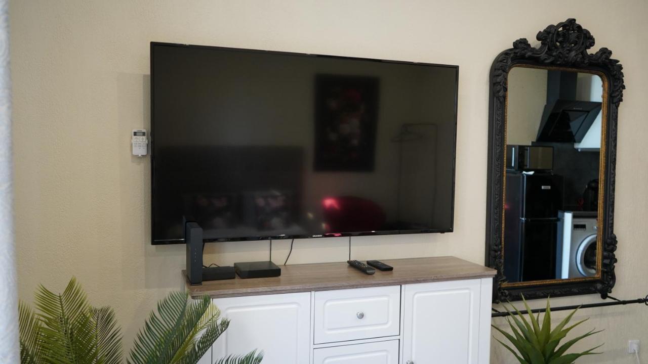 Cozy Studio With A Sea View ニース エクステリア 写真